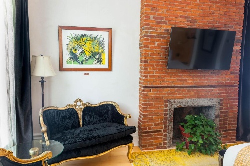 Argos Inn - Ithaca's Boutique Hotel image 1