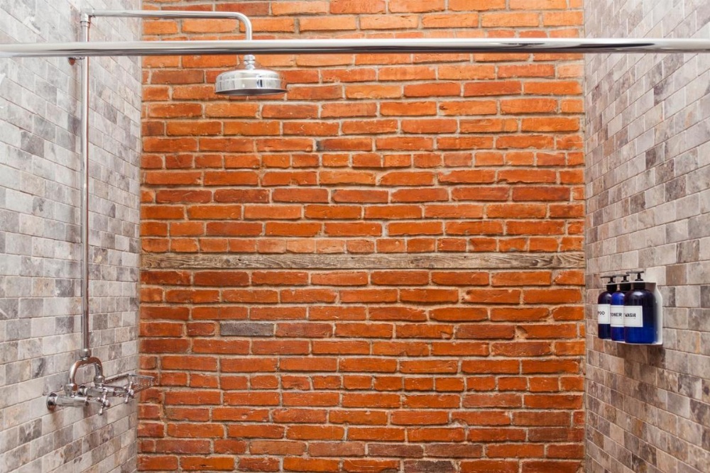 Room image 4