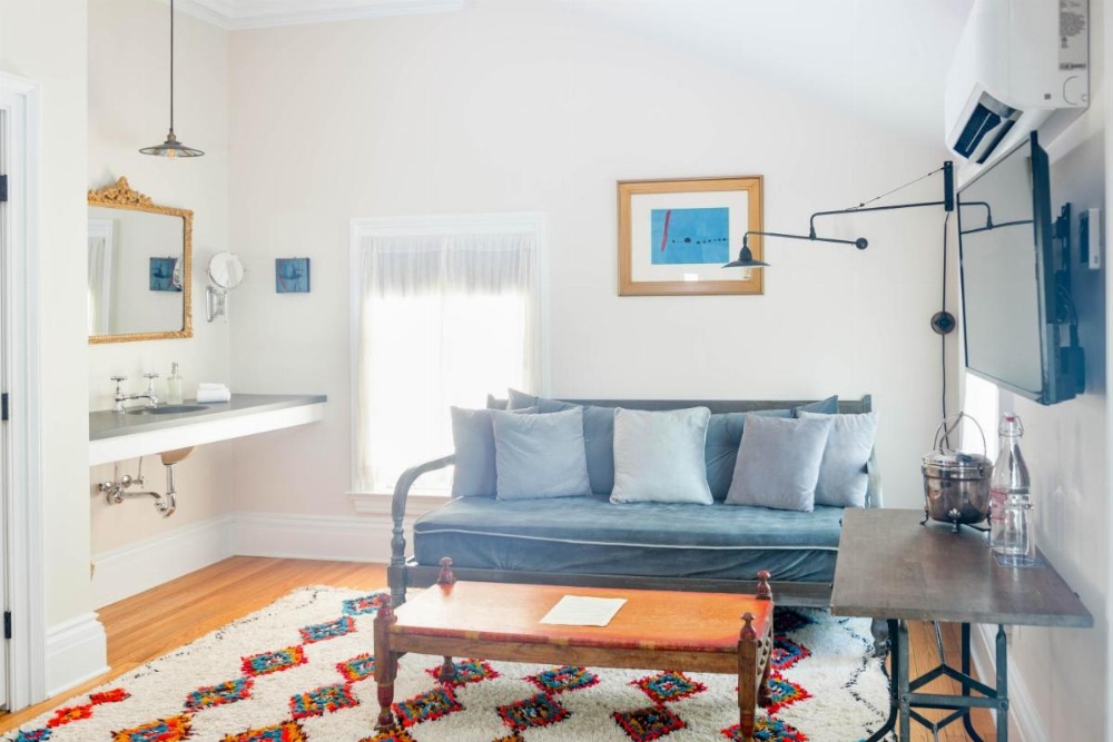 Room image 2