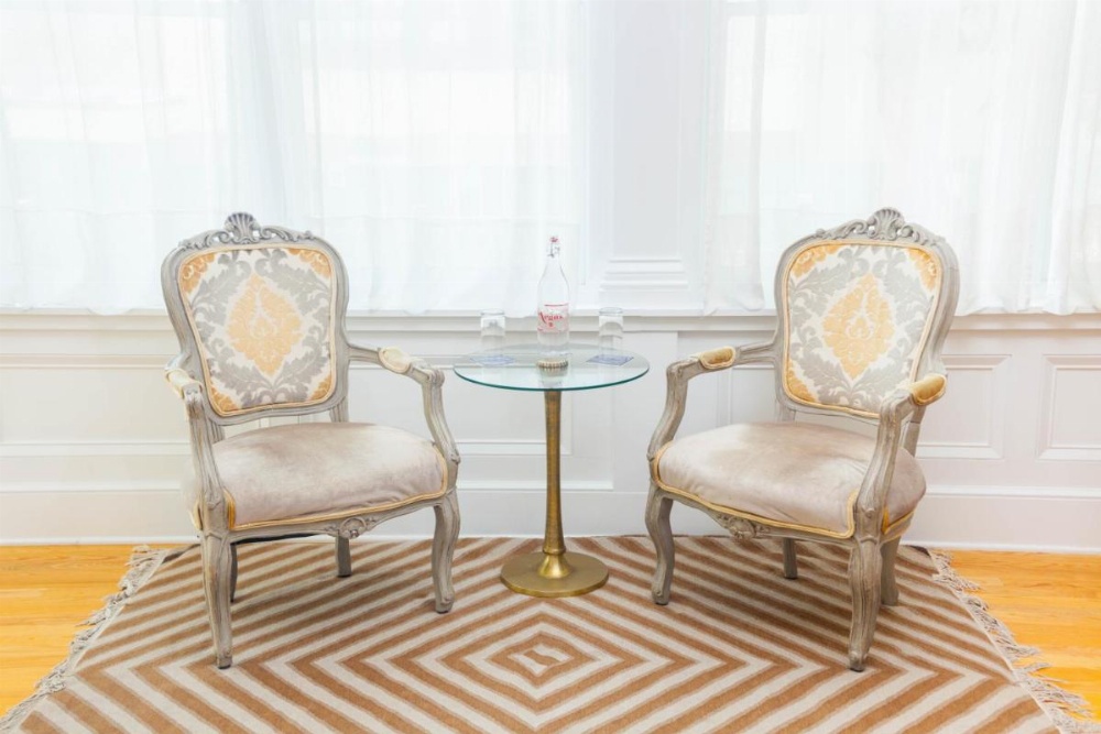 Room image 4